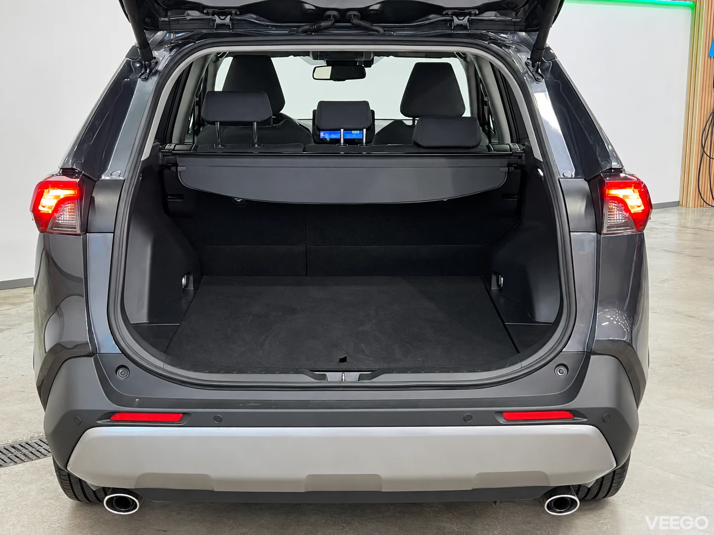 Toyota RAV4 - 2.5 131kW