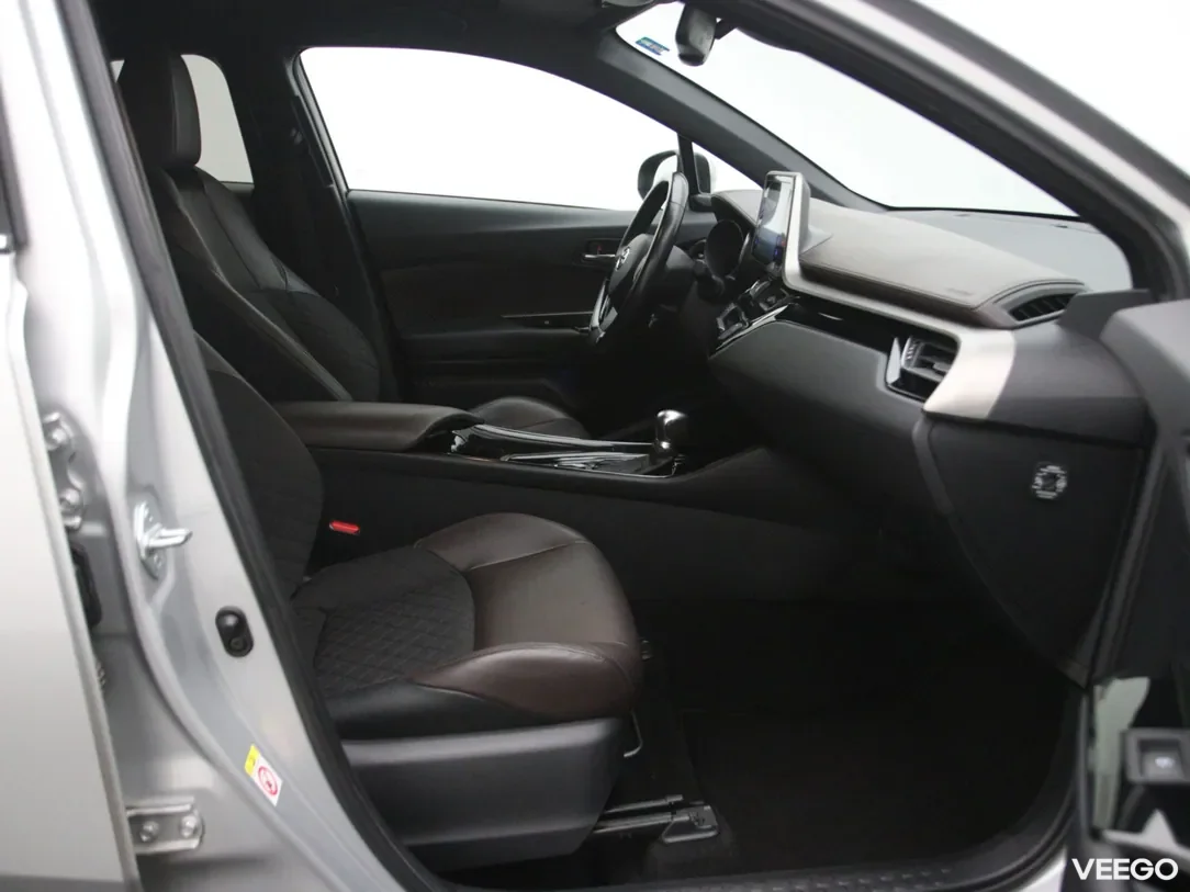 Toyota C-HR 1.2 85kW