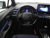 Toyota C-HR 1.2 85kW thumbnail