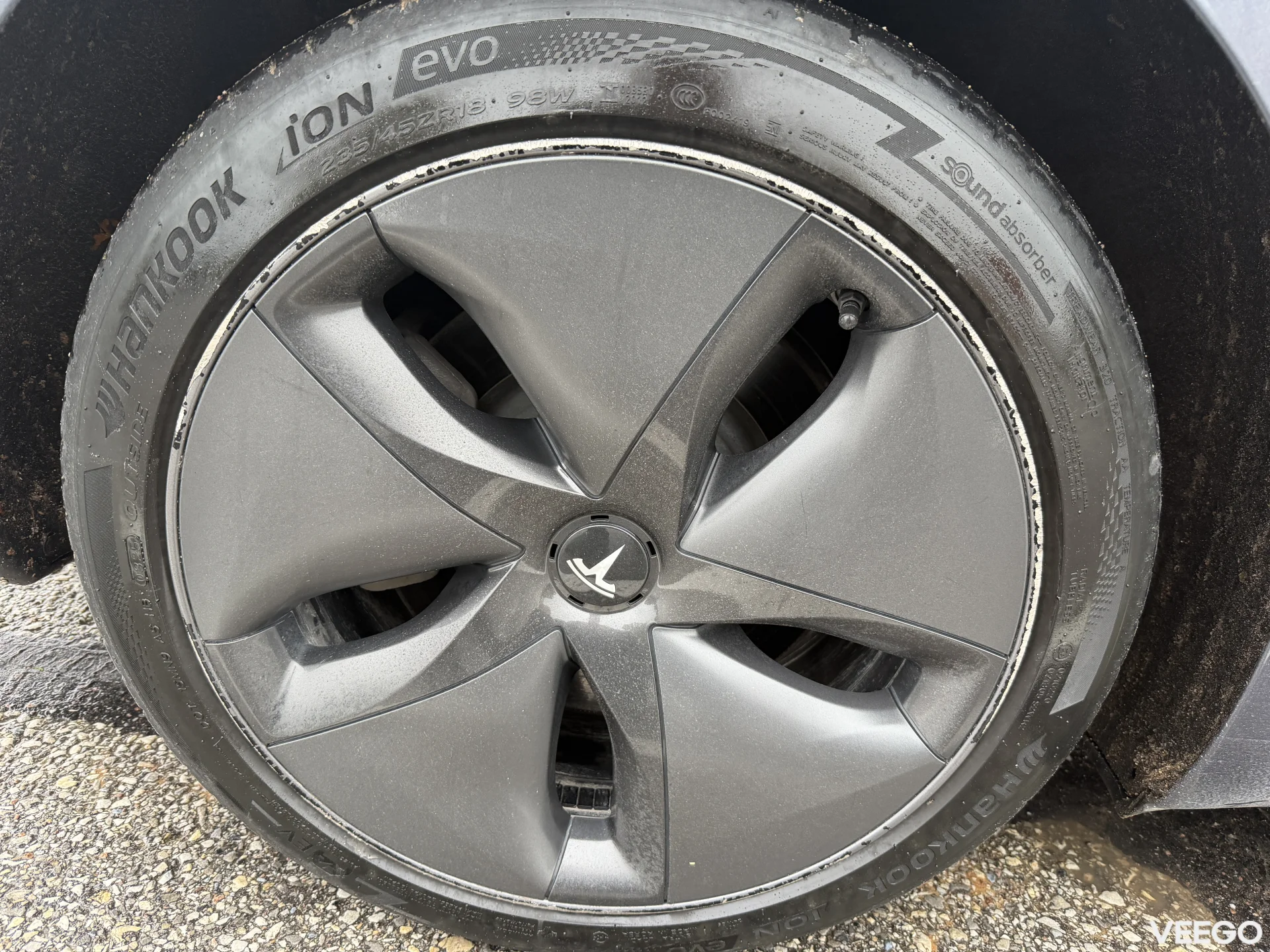 Tesla Model 3 AWD Long Range / UUS AKU 0.0 153kW