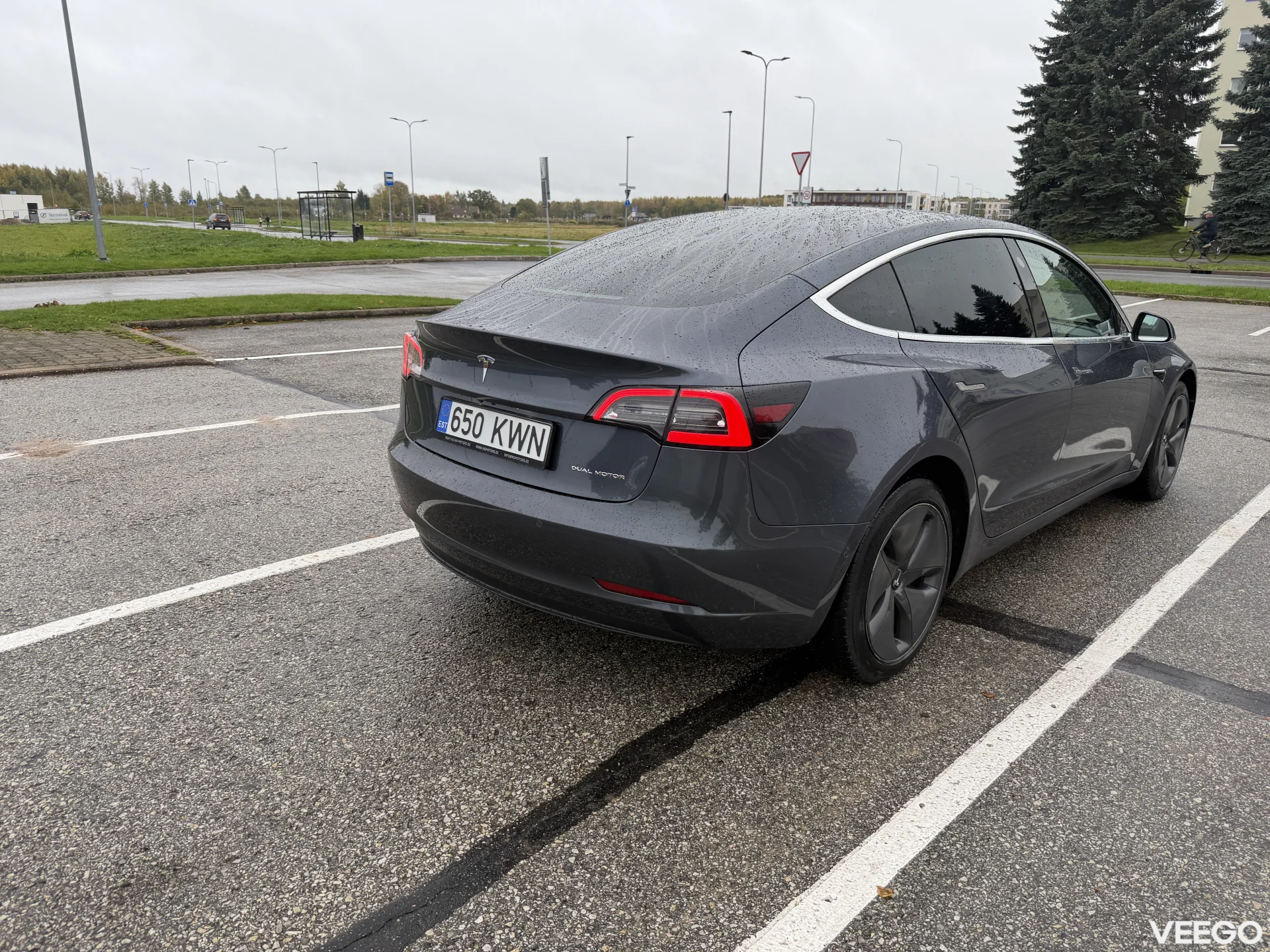 Tesla Model 3 AWD Long Range / UUS AKU 0.0 153kW