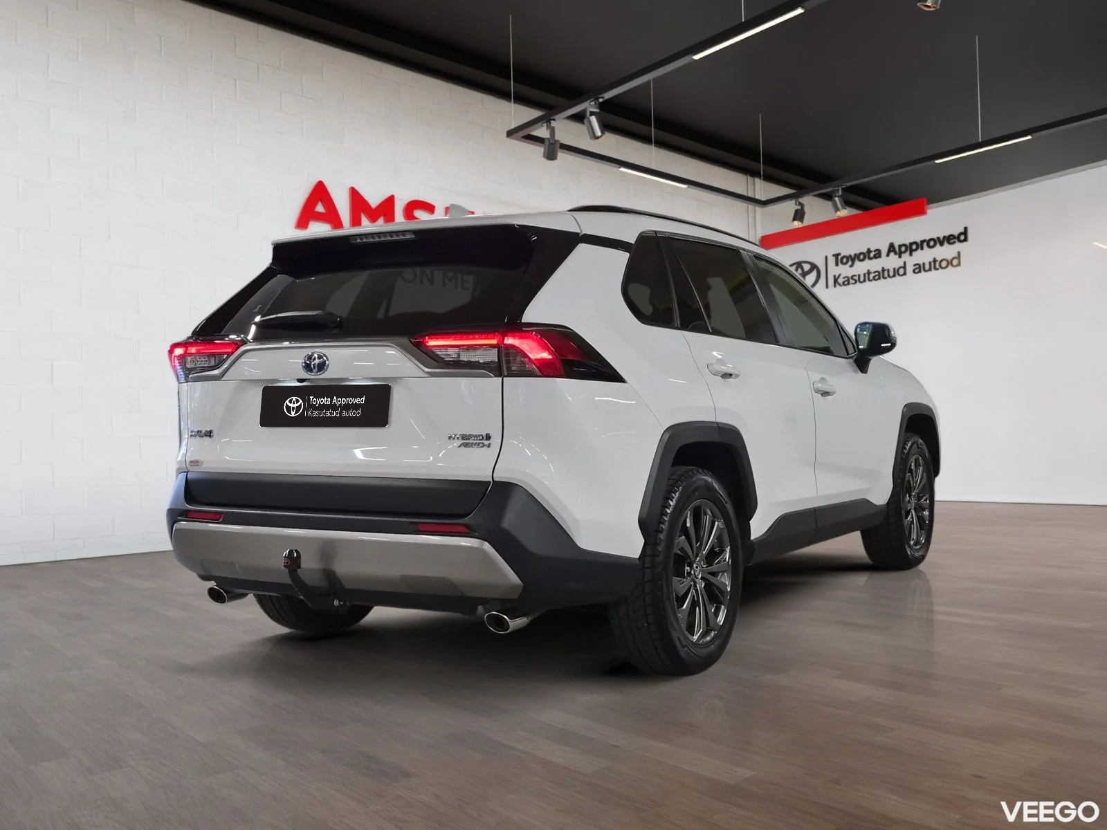 Toyota RAV4 Luxury Plus AWD 2.5 131kW