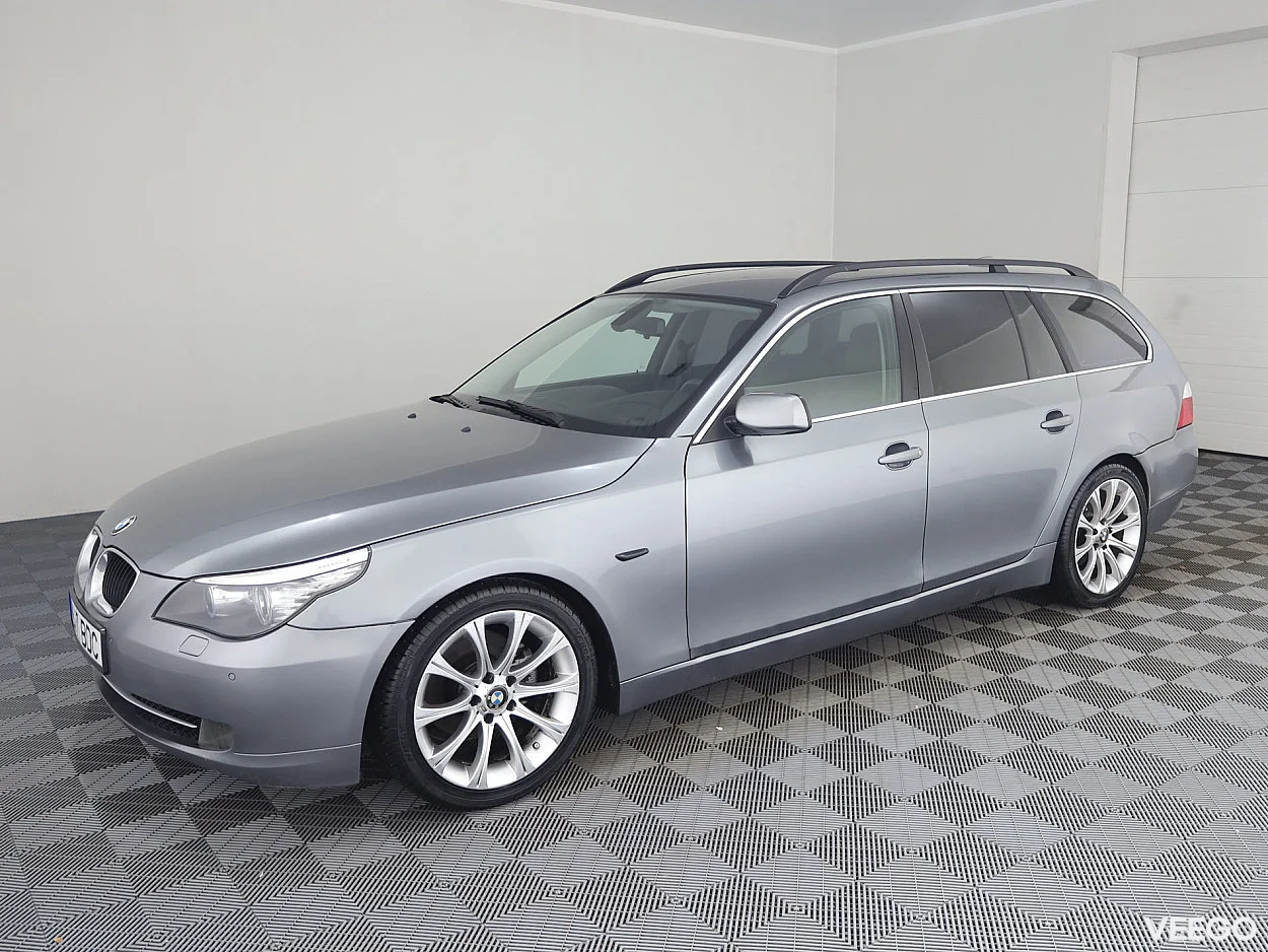 BMW 520 2.0 121kW