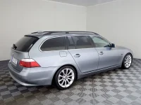 BMW 520 2.0 121kW thumbnail