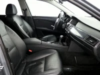 BMW 520 2.0 121kW thumbnail