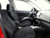 Mitsubishi Outlander 2.4 125kW thumbnail