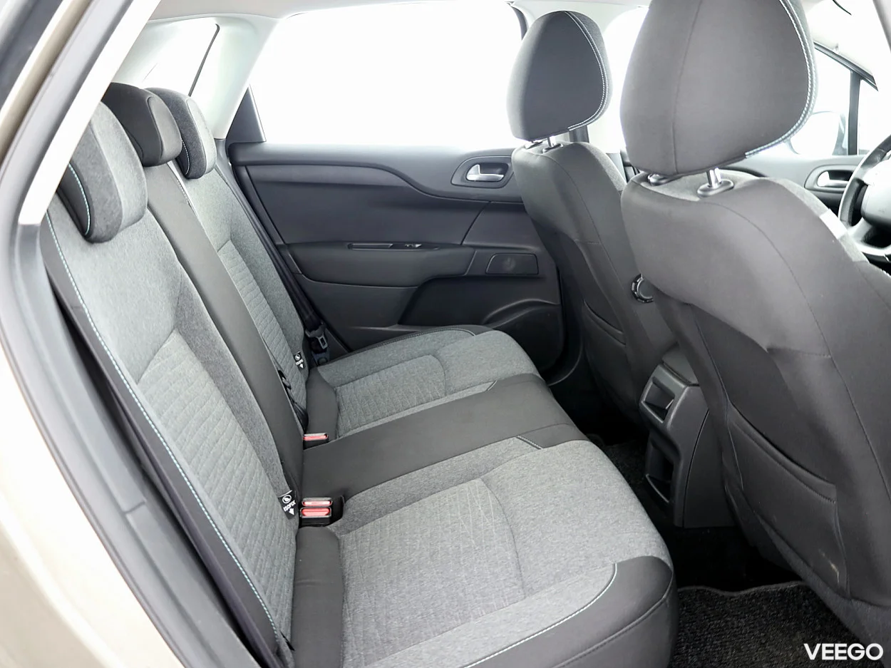 Citroen C4 1.2 96kW