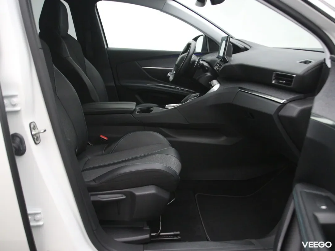 Peugeot 3008 1.2 96kW
