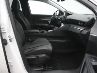 Peugeot 3008 1.2 96kW thumbnail