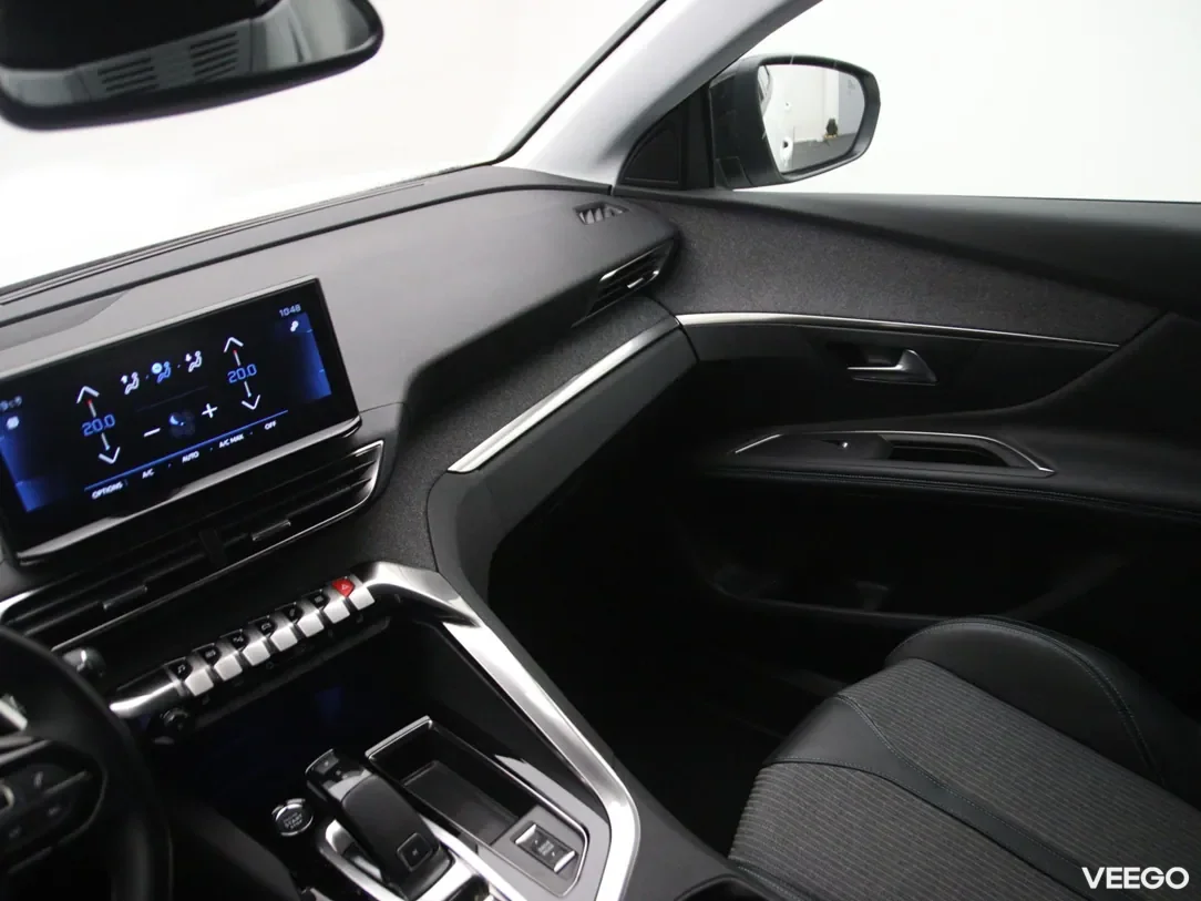 Peugeot 3008 1.2 96kW
