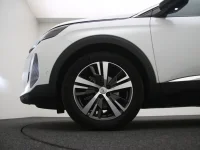 Peugeot 3008 1.2 96kW thumbnail