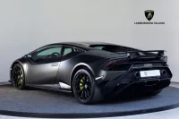 Lamborghini Huracan Tecnica 470kW thumbnail