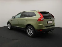 Volvo XC60 2.4 120kW thumbnail
