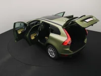 Volvo XC60 2.4 120kW thumbnail