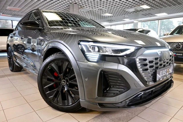 Image of Audi Q8 e-tron QUATTRO B&O 2XS-LINE SAFETY PRO FULL 300kW