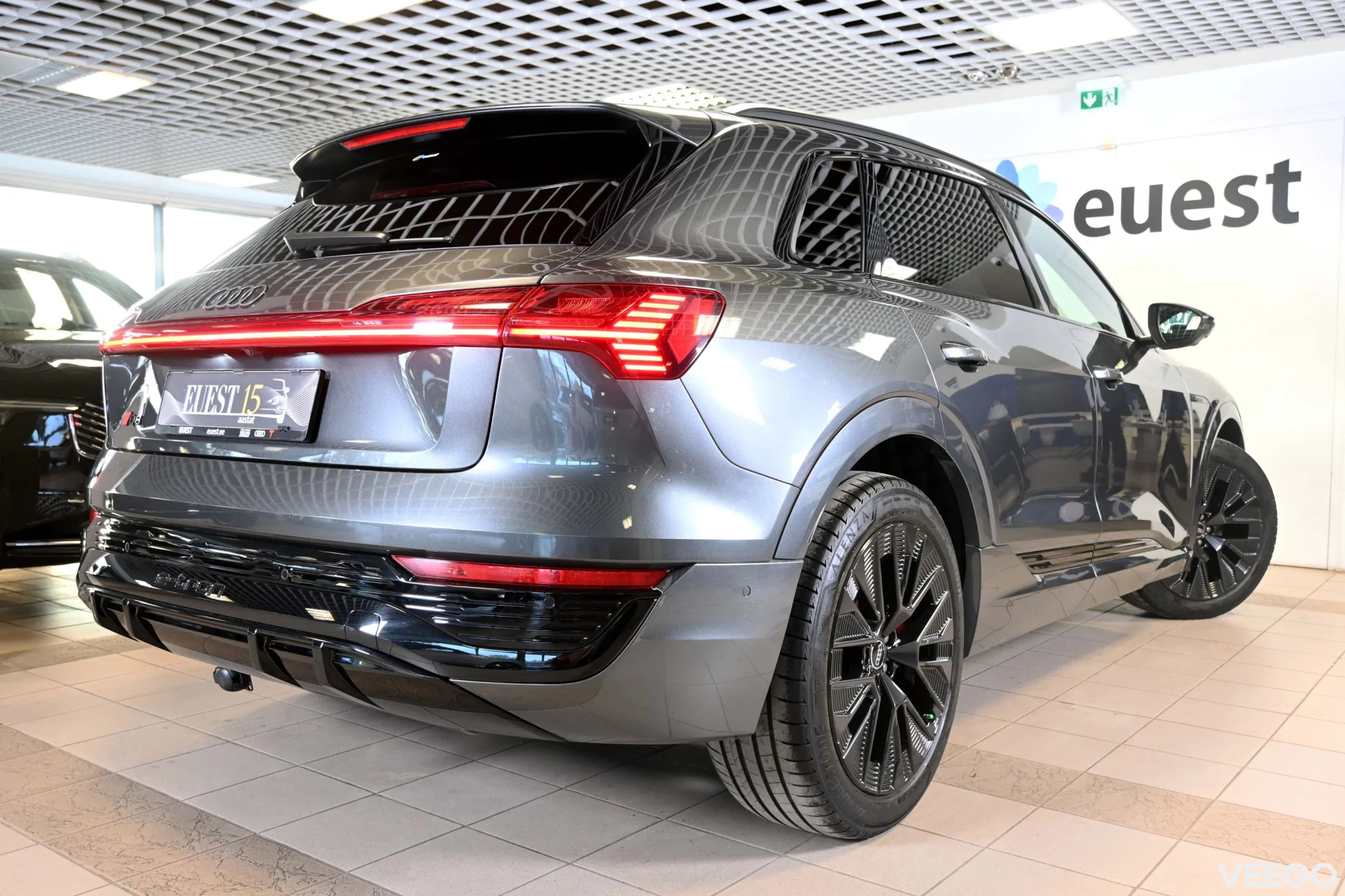 Audi Q8 e-tron QUATTRO B&O 2XS-LINE SAFETY PRO FULL 300kW