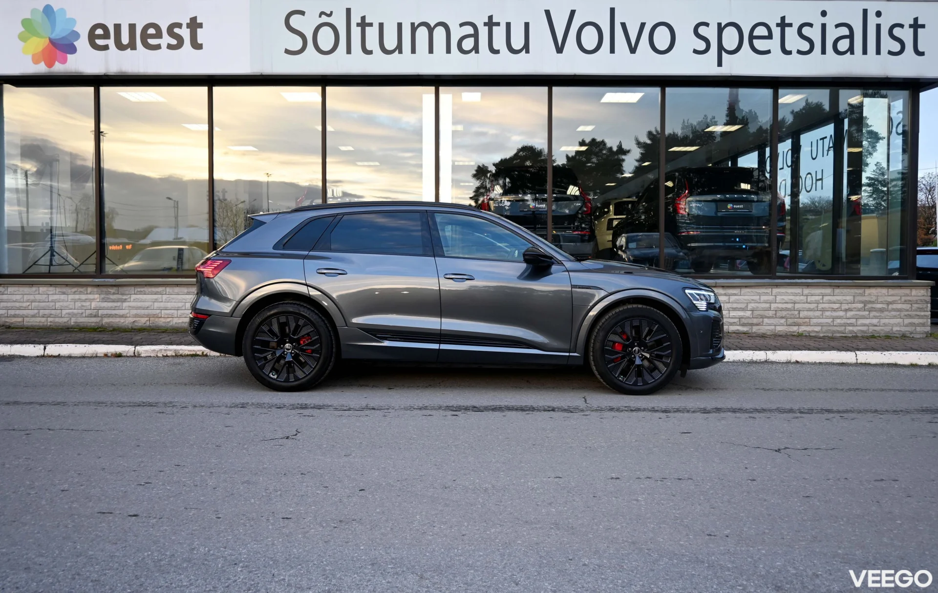 Audi Q8 e-tron QUATTRO B&O 2XS-LINE SAFETY PRO FULL 300kW