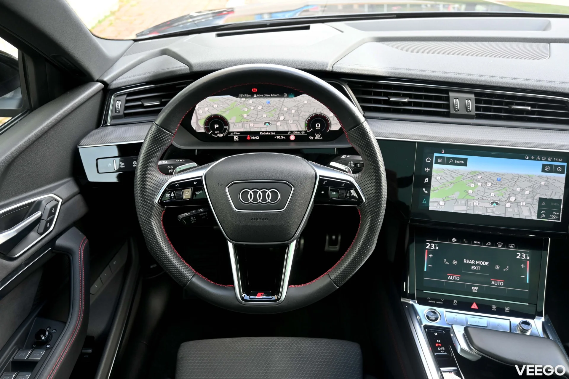 Audi Q8 e-tron QUATTRO B&O 2XS-LINE SAFETY PRO FULL 300kW
