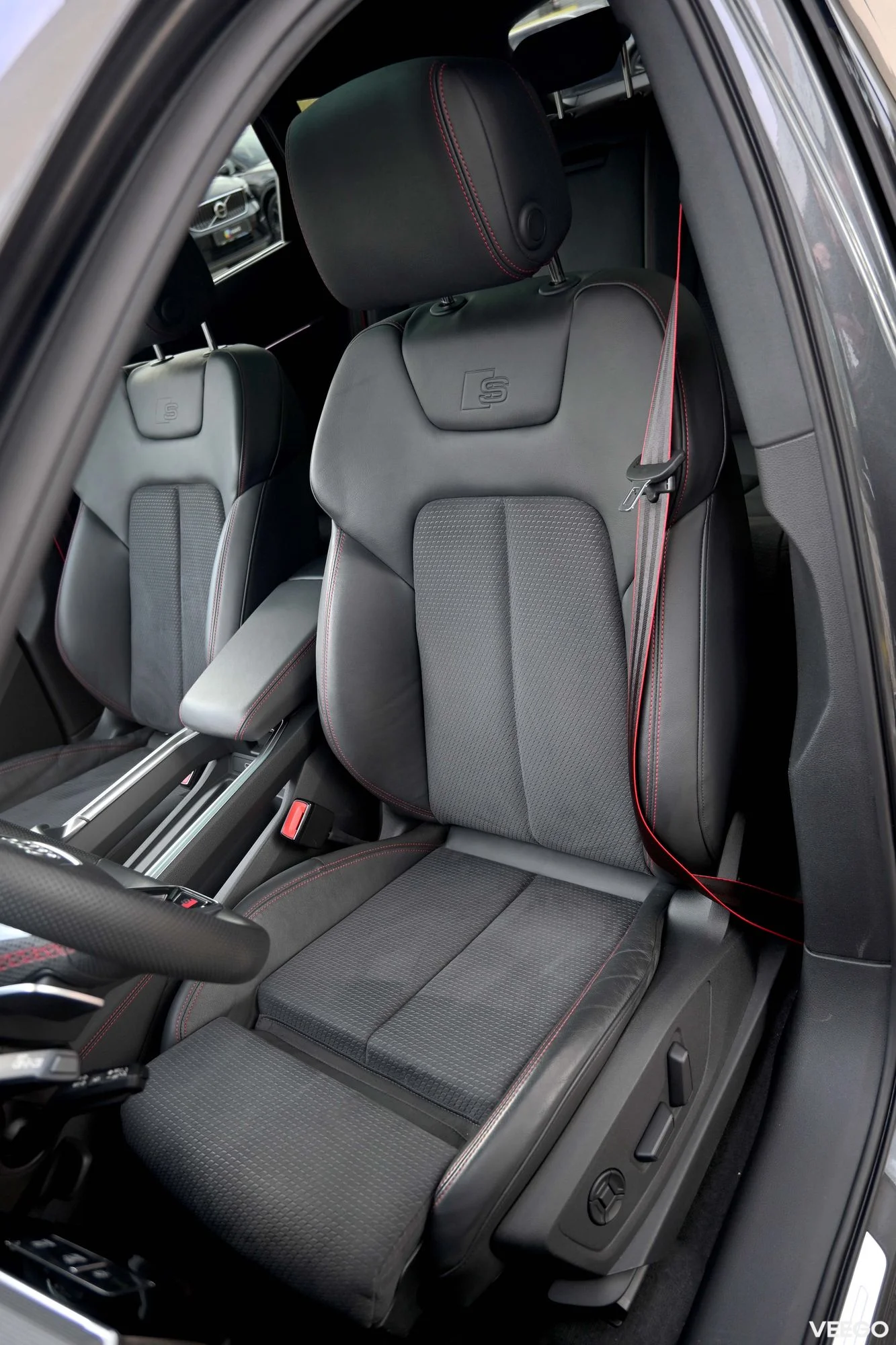 Audi Q8 e-tron QUATTRO B&O 2XS-LINE SAFETY PRO FULL 300kW
