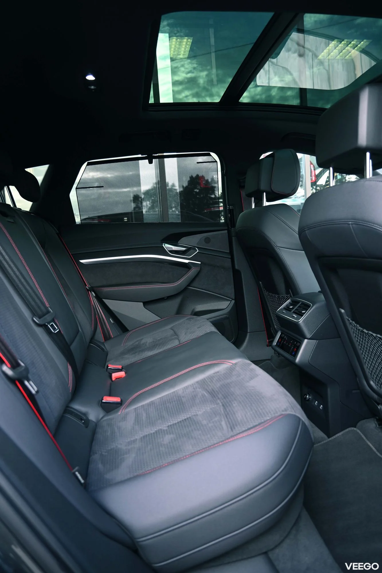 Audi Q8 e-tron QUATTRO B&O 2XS-LINE SAFETY PRO FULL 300kW