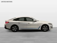BMW i4 eDrive40 Adpt farth Sportstolar Rattv Drag Hifi 0kW thumbnail