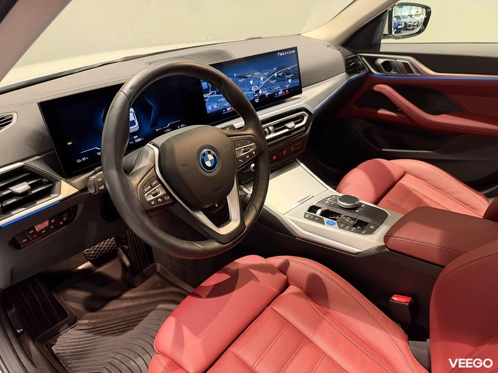 BMW i4 eDrive40 Adpt farth Sportstolar Rattv Drag Hifi 0kW