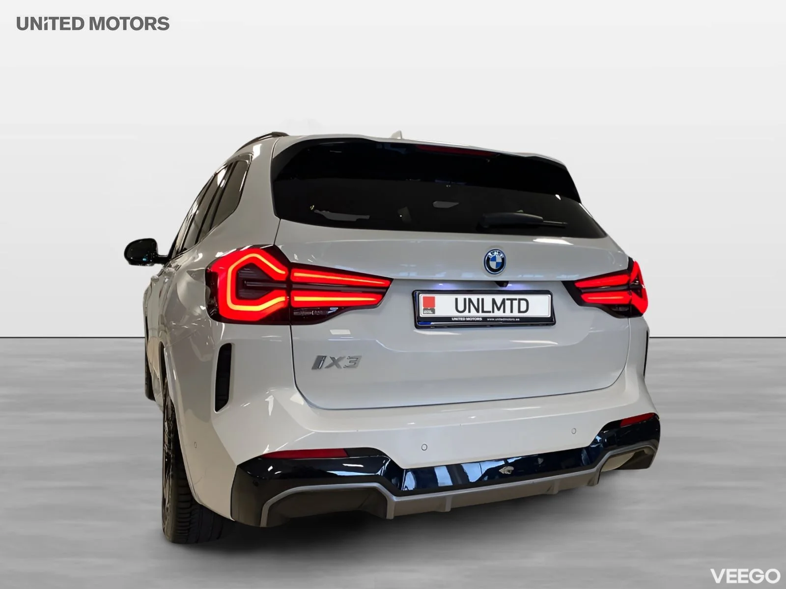 BMW iX3 Sportstolar Rattvärme Backkamera Drag *MOMS* 0kW