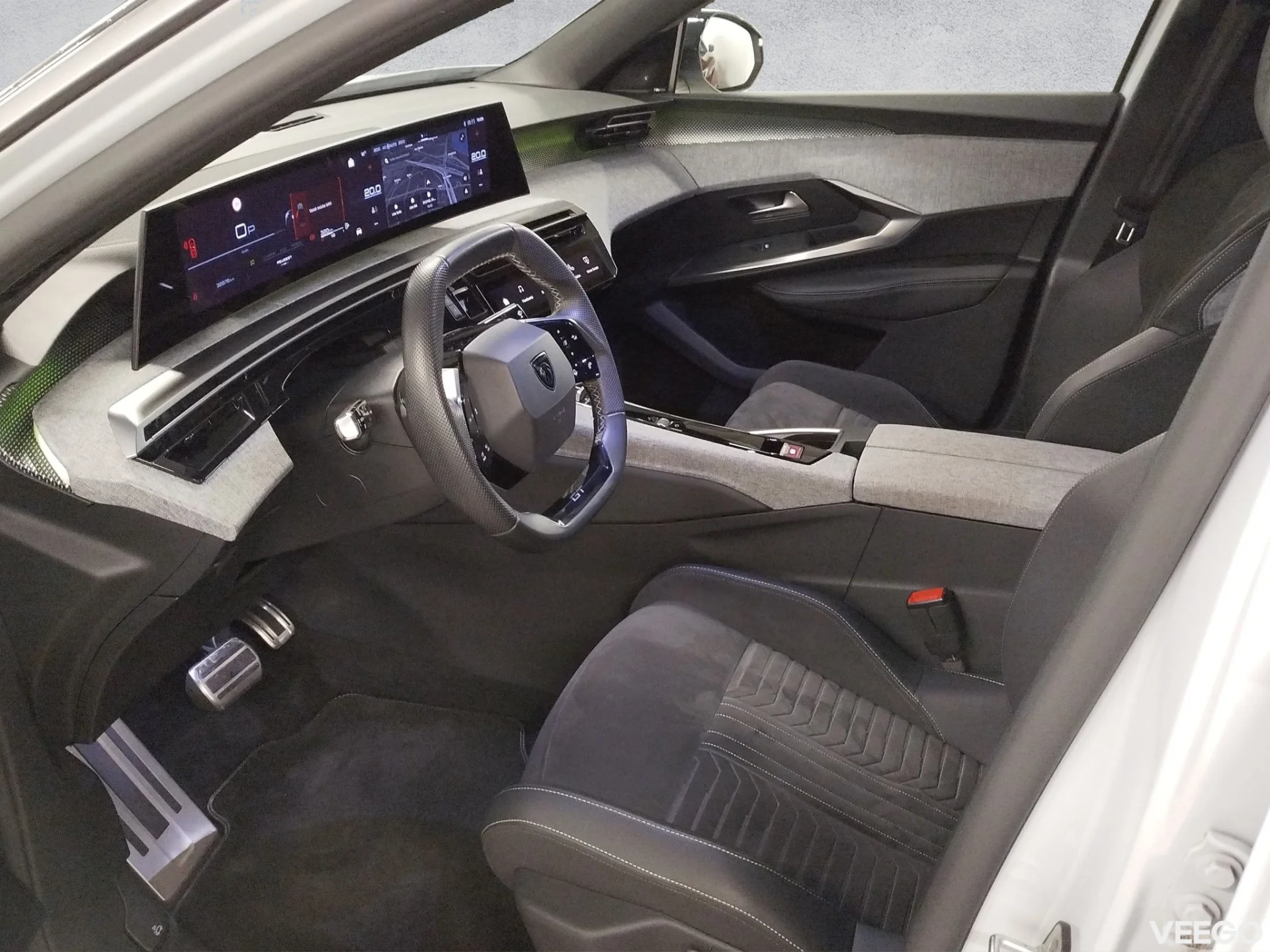 Peugeot 3008 GT Hybrid 136 e-DCS6 100kW