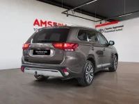 Mitsubishi Outlander Intense 4WD 2 110kW thumbnail