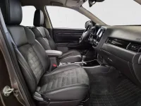 Mitsubishi Outlander Intense 4WD 2 110kW thumbnail