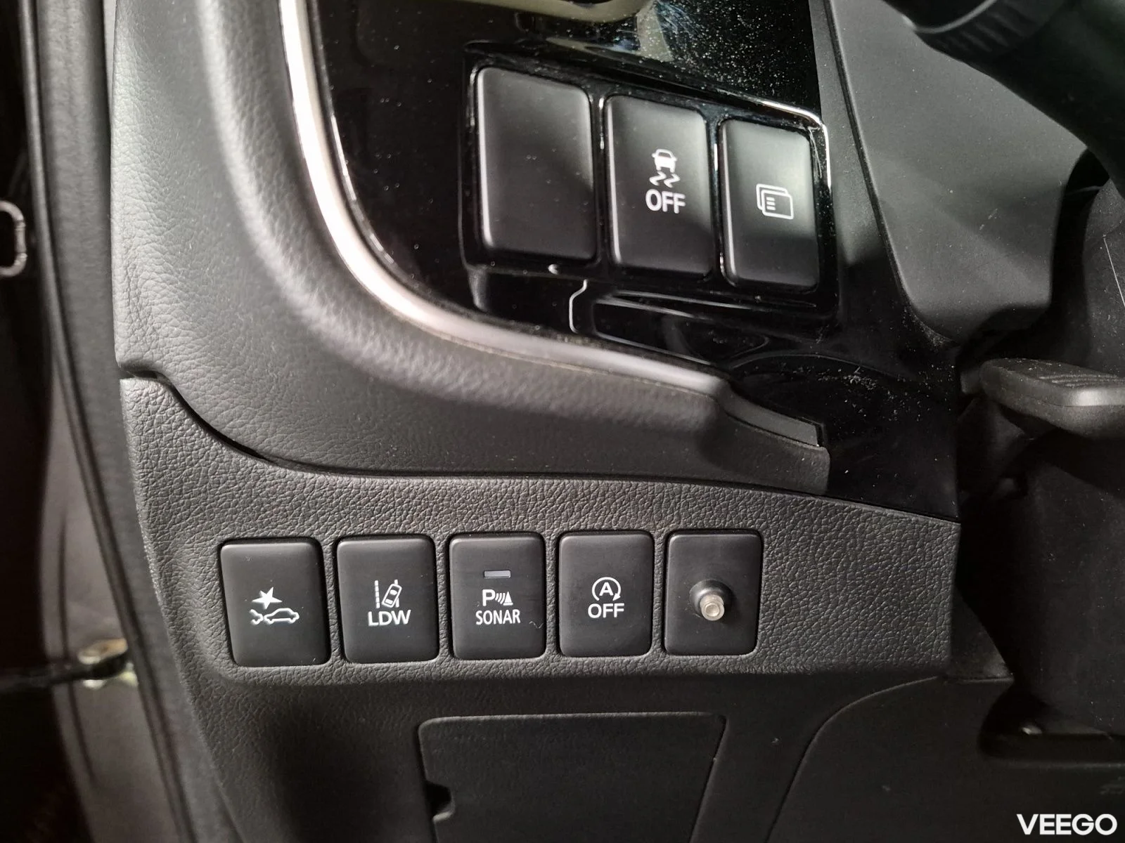Mitsubishi Outlander Intense 4WD 2 110kW