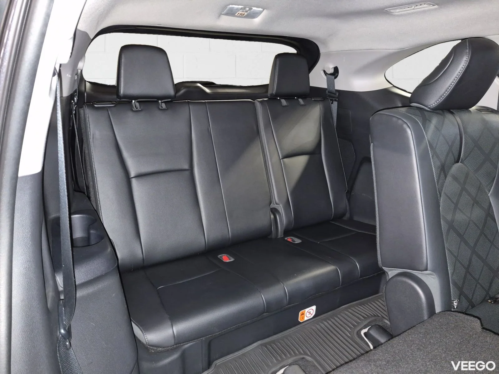 Toyota Highlander Premium AWD 2.5 140kW