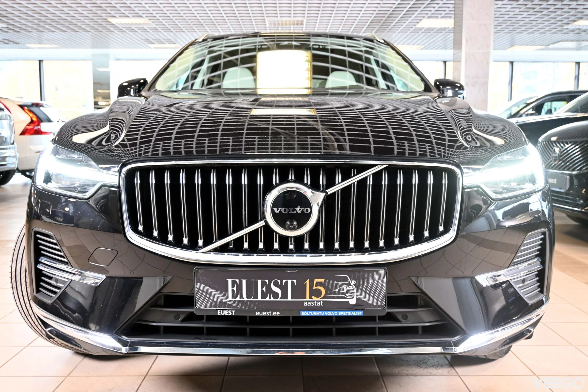 Volvo XC60 AWD H&K ULTIMATE BRIGHT XENIUM INTELLI SAFE 2 335kW