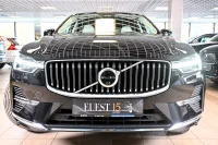 Volvo XC60 AWD H&K ULTIMATE BRIGHT XENIUM INTELLI SAFE 2 335kW thumbnail