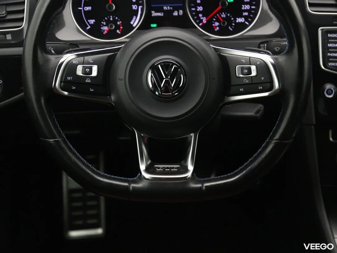 Volkswagen Golf 1.4 110kW