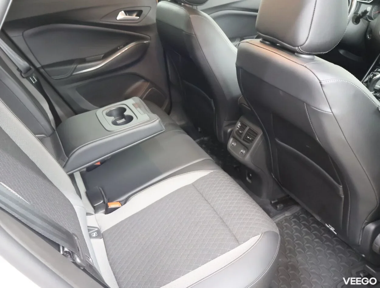 Opel Grandland X - 1.2 96kW