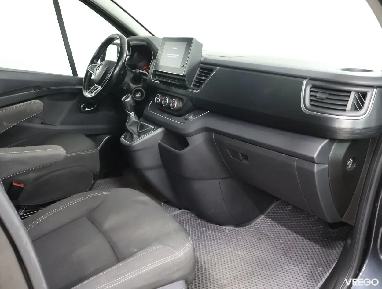 Renault Trafic Passenger Grand Pack 2 110kW