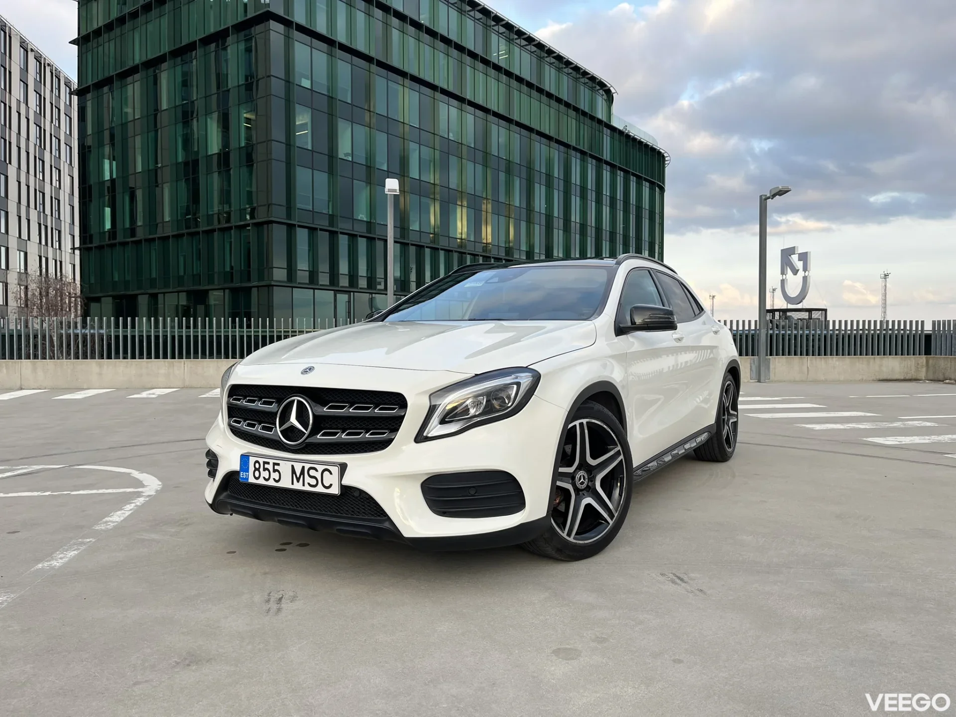 Mercedes-Benz GLA200 2.1 100kW