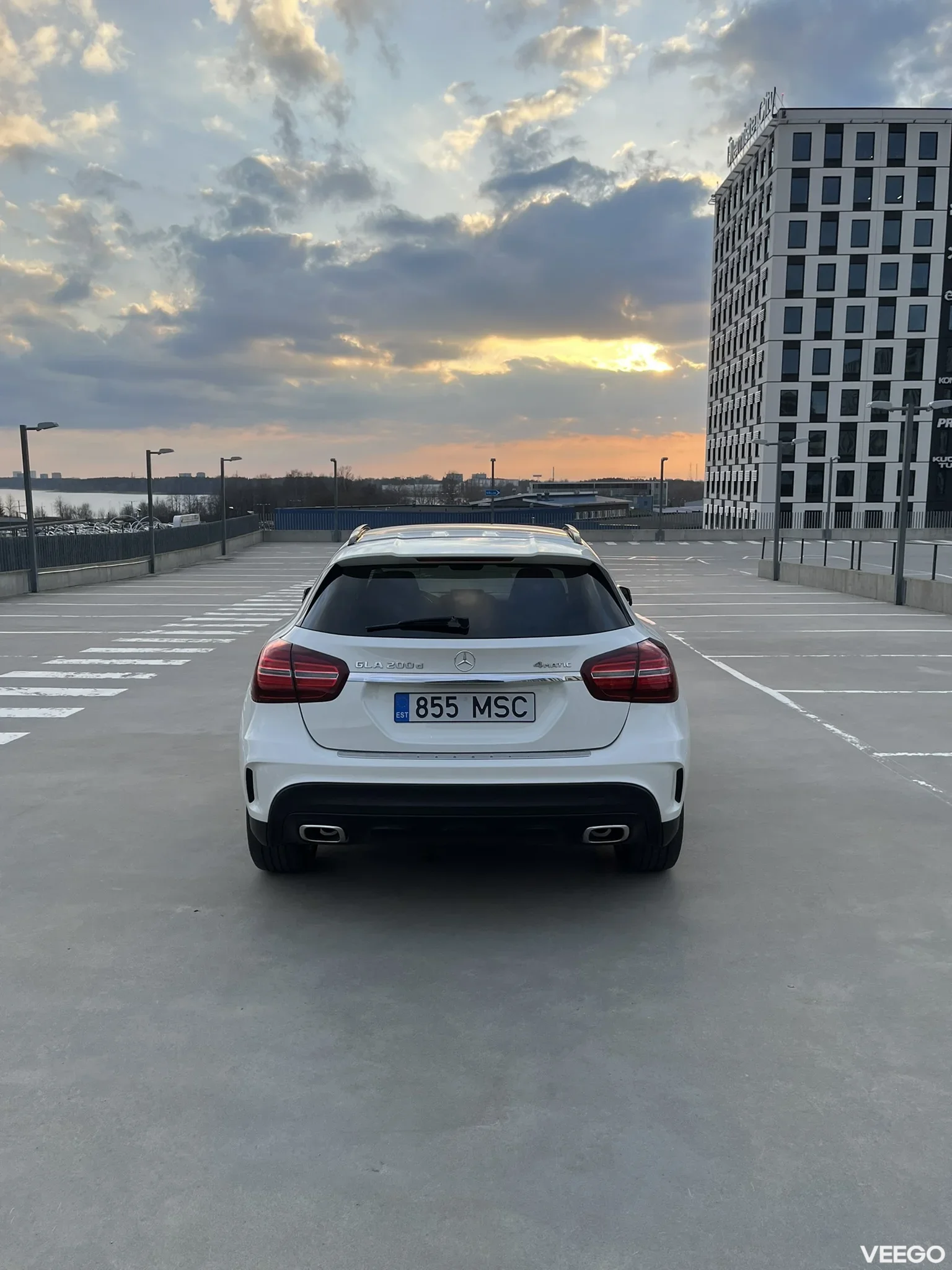 Mercedes-Benz GLA200 2.1 100kW
