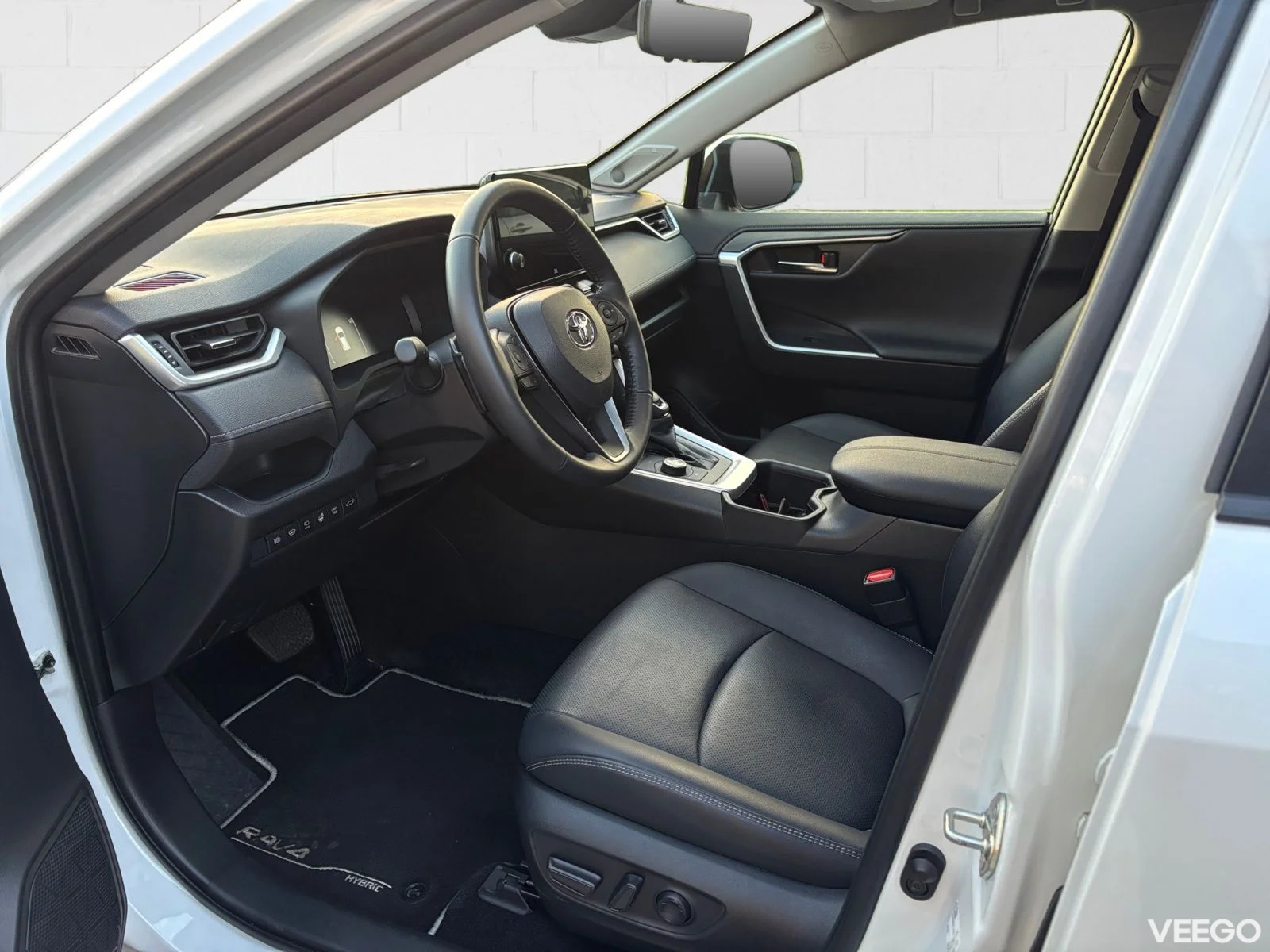 Toyota RAV4 Premium Plus 2.5 131kW