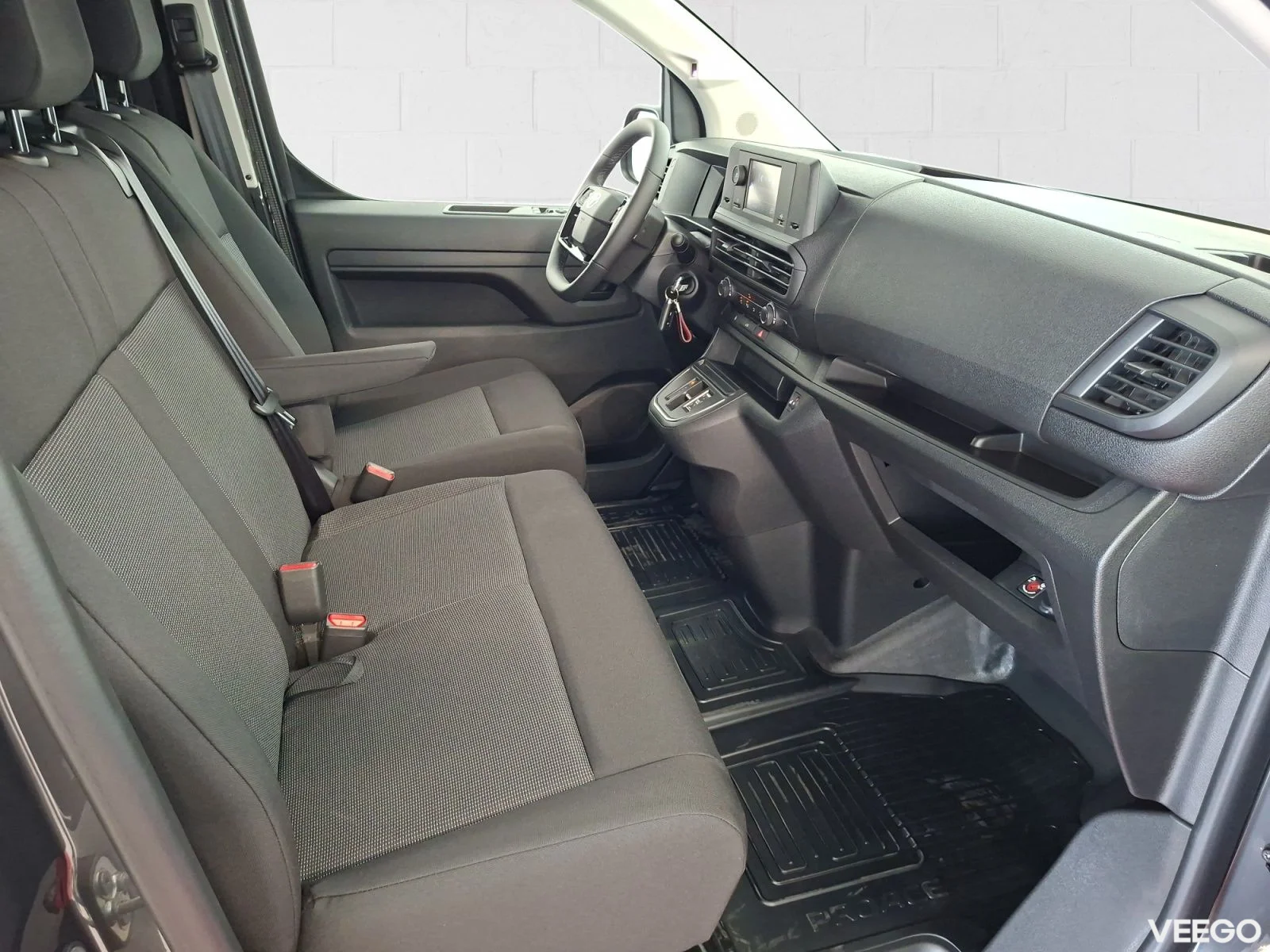 Toyota Proace Professional Nord swing doors Long 2.2 110kW