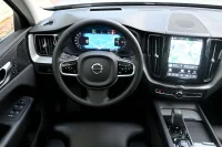 Volvo XC60 AWD T8 H&K ULTIMATE BRIGHT XENIUM INTELLI SAFE MY2024 2 335kW thumbnail