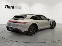 Porsche Taycan Cross Turismo 4 350kW thumbnail