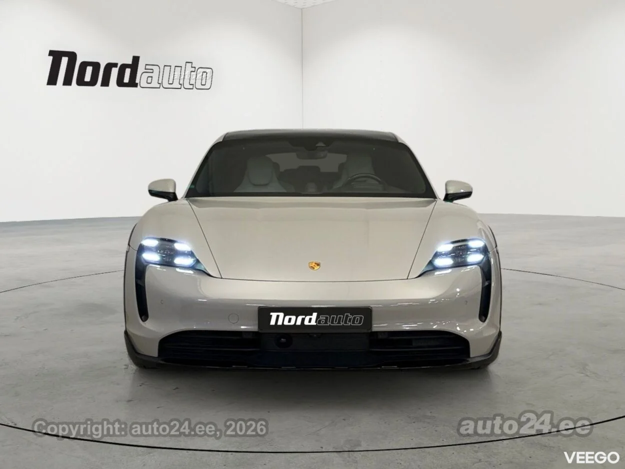 Porsche Taycan Cross Turismo 4 350kW