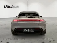 Porsche Taycan Cross Turismo 4 350kW thumbnail