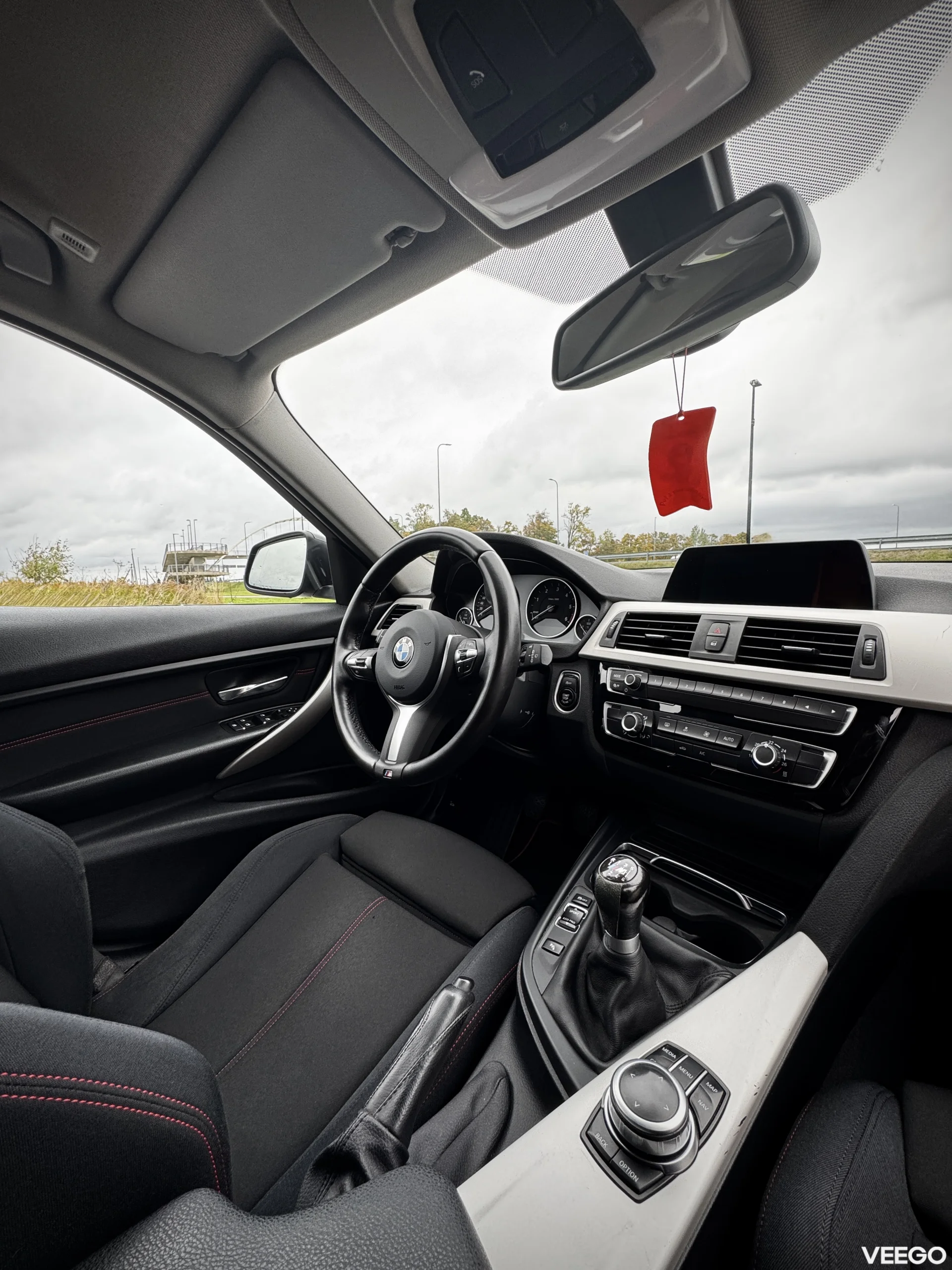 BMW 320 2.0 85kW