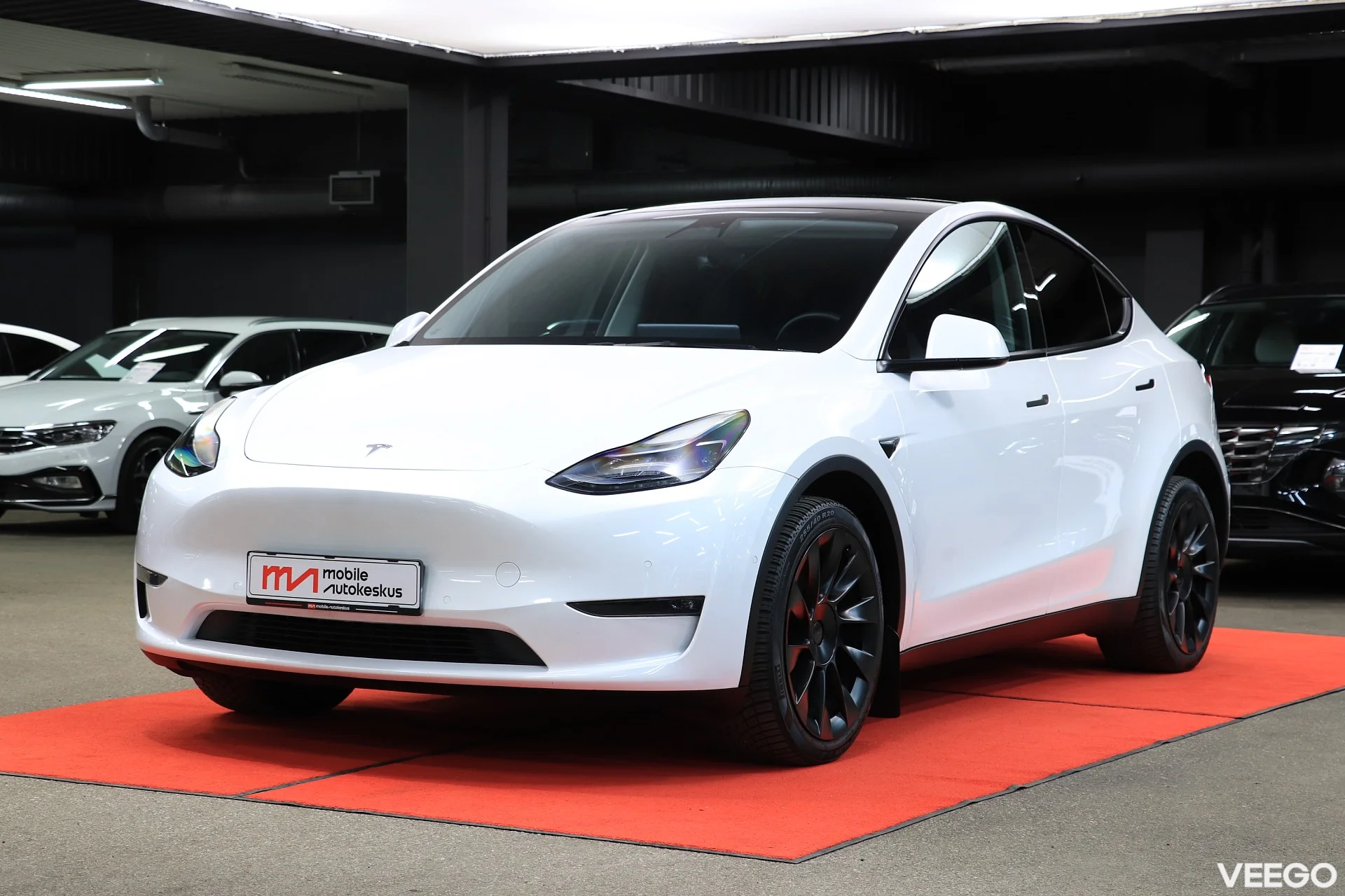 Tesla Model Y 0.0 378kW