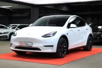 Tesla Model Y 0.0 378kW thumbnail