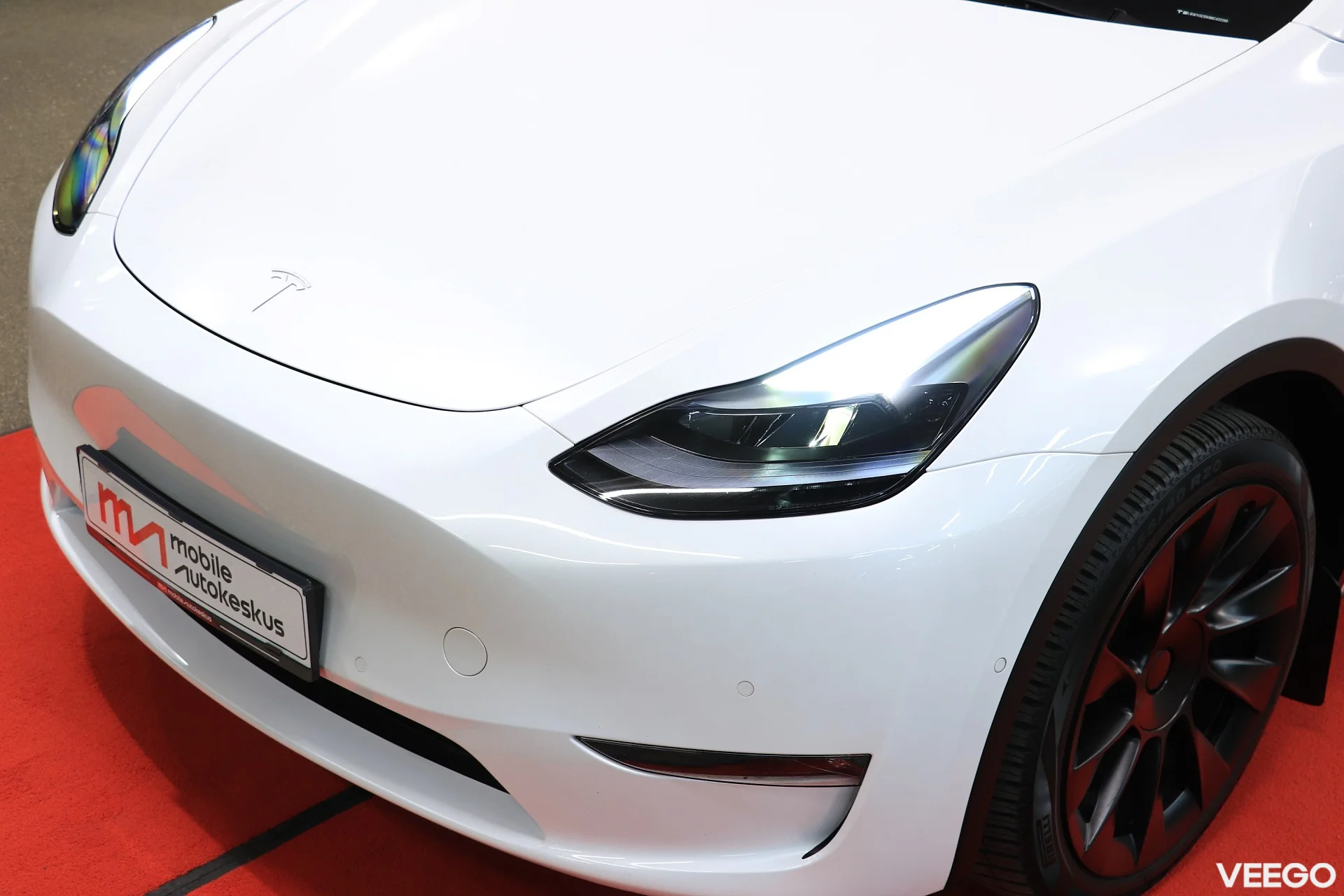 Tesla Model Y 0.0 378kW