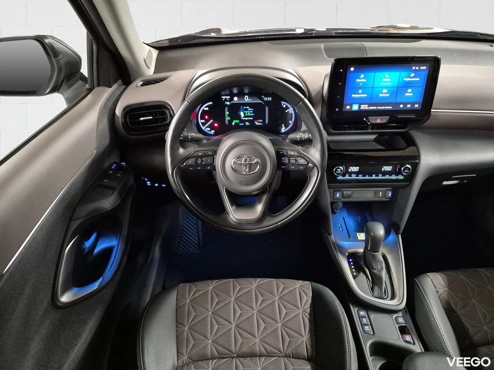 Toyota Yaris Cross Elegant 1.5 68kW